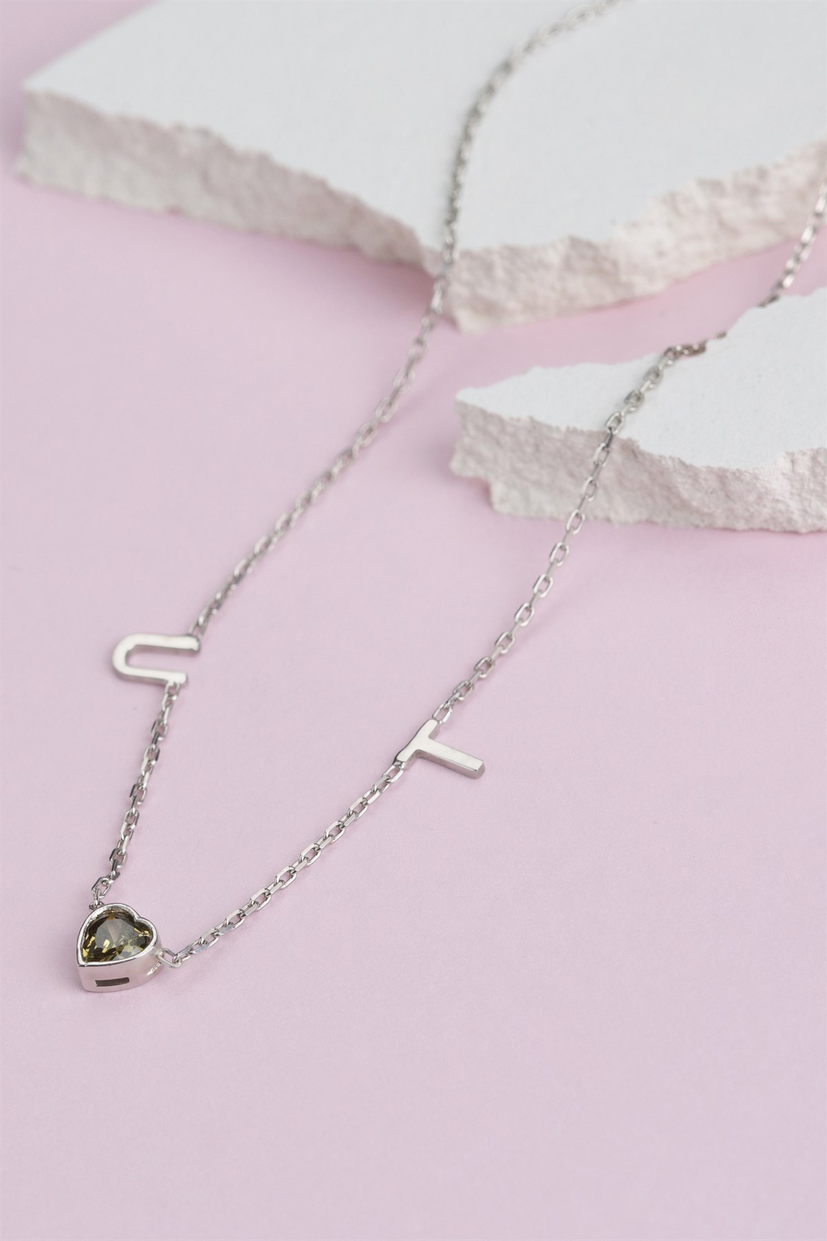 Gümüş Kalp Taşlı Harf Kolye