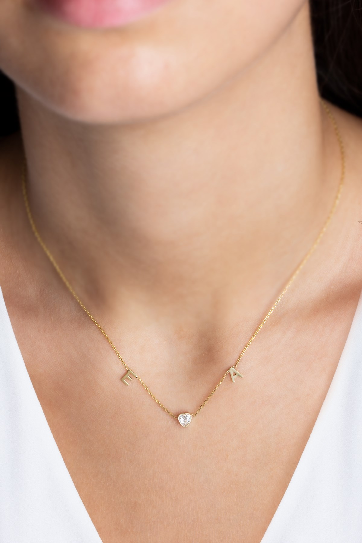 Gümüş Kalp Taşlı Harf Kolye