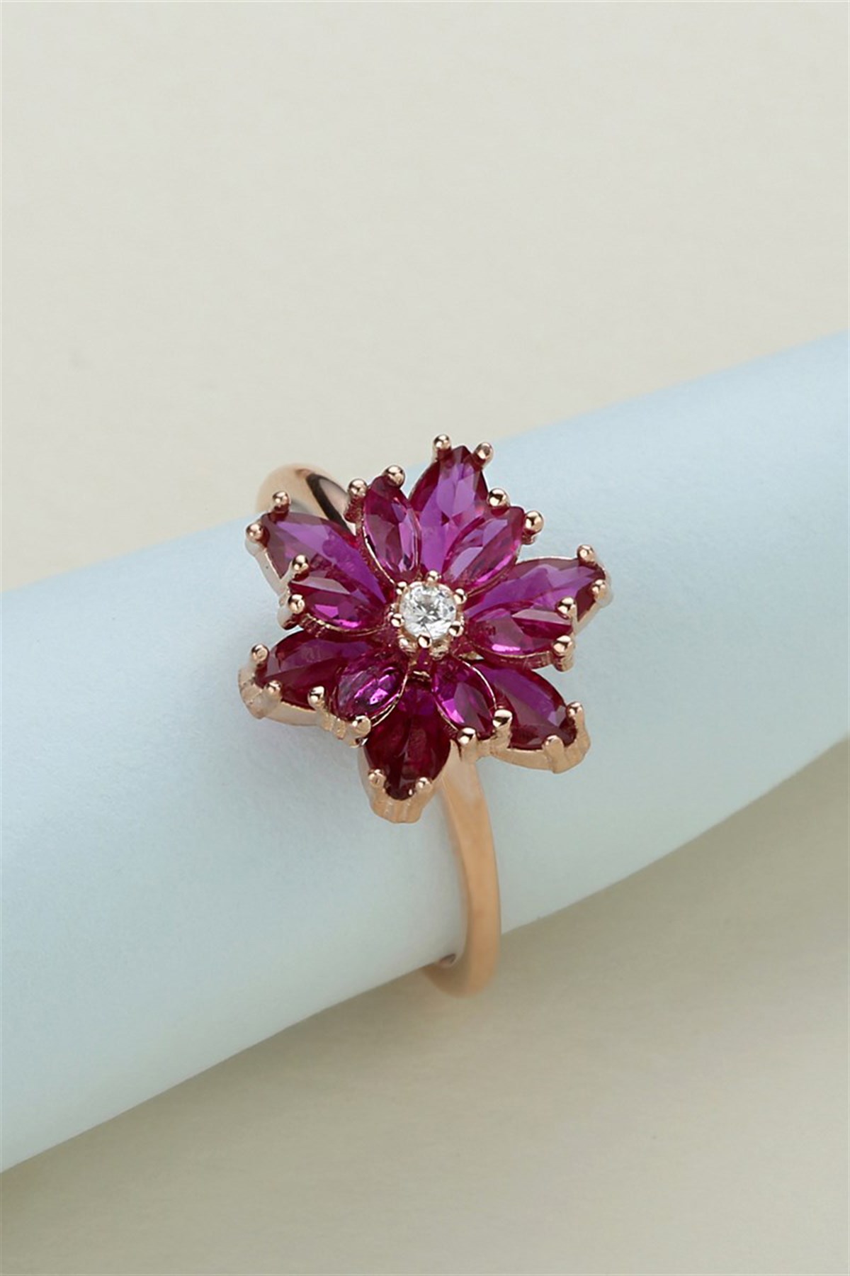 Gümüş Pembe Taşlı Lotus Kamelya Çiçeği Yüzük