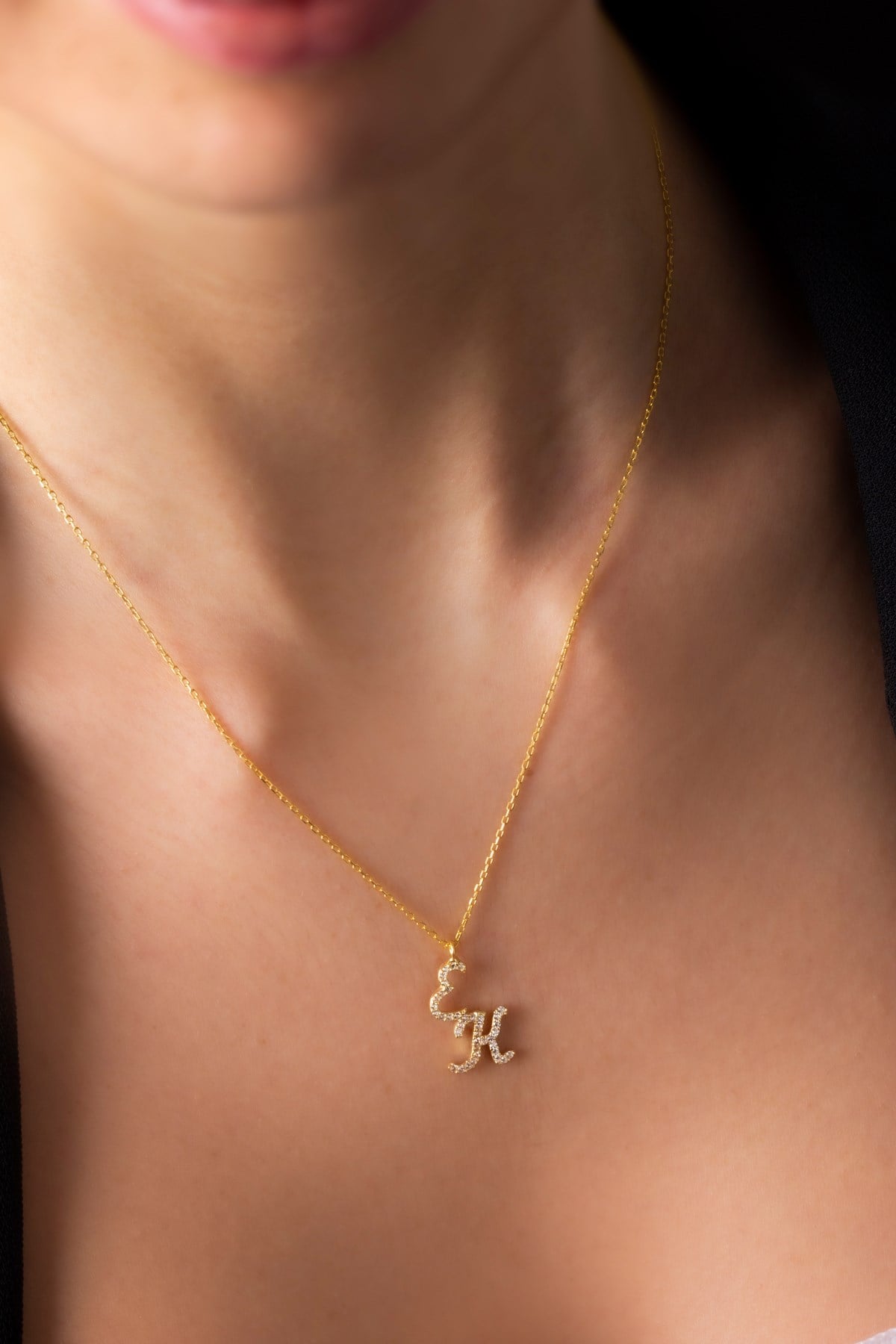 Gümüş Taşlı Harf Kolye