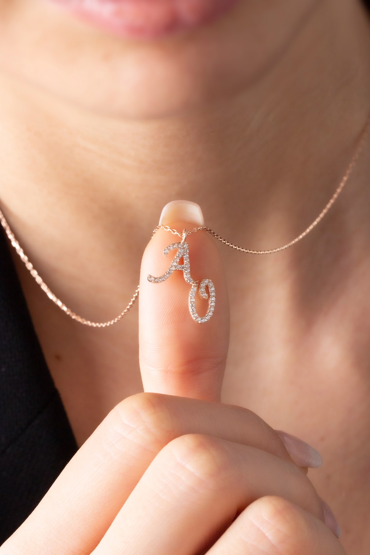 Gümüş Taşlı Harf Kolye