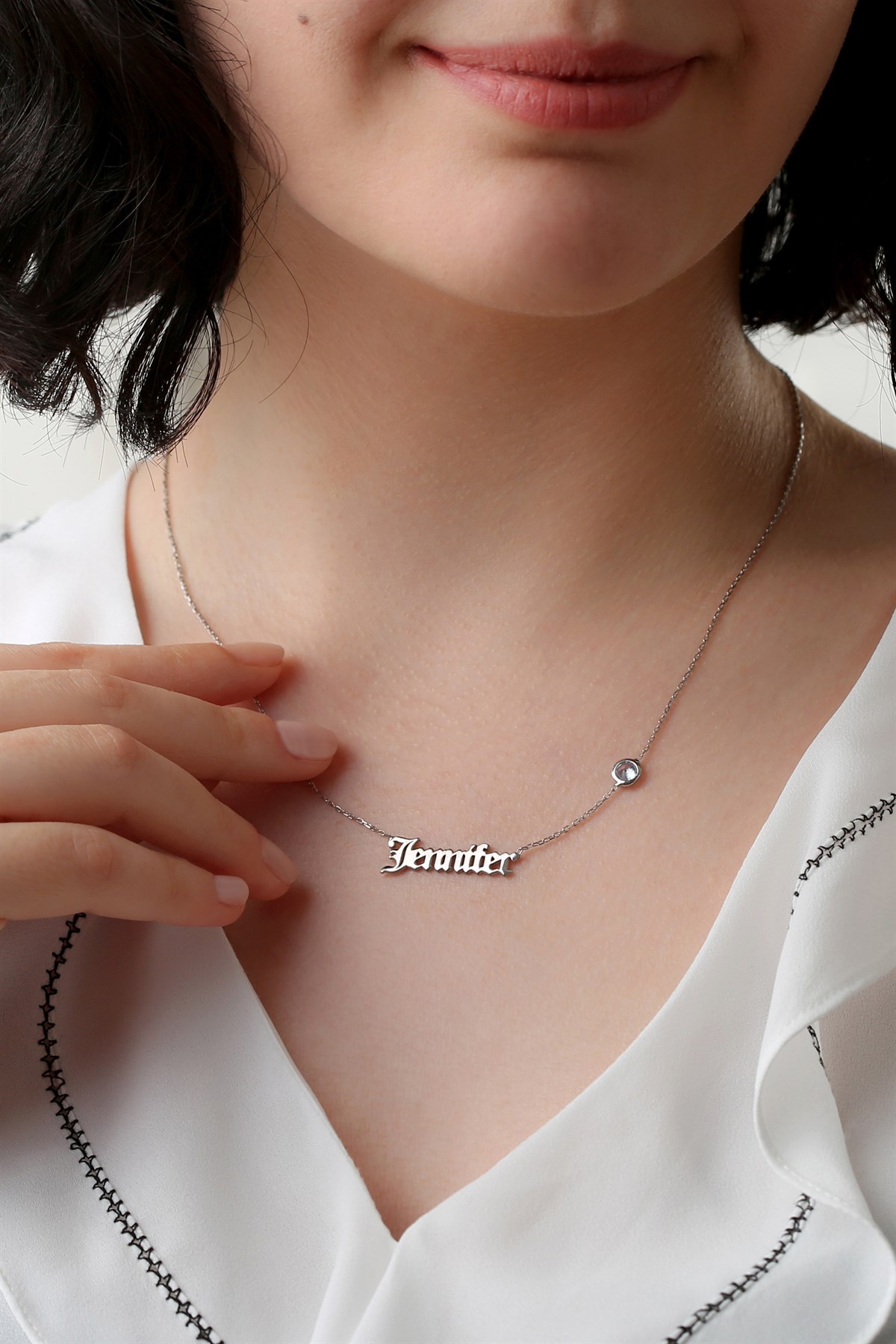 Gümüş Taşlı İsim Kolye