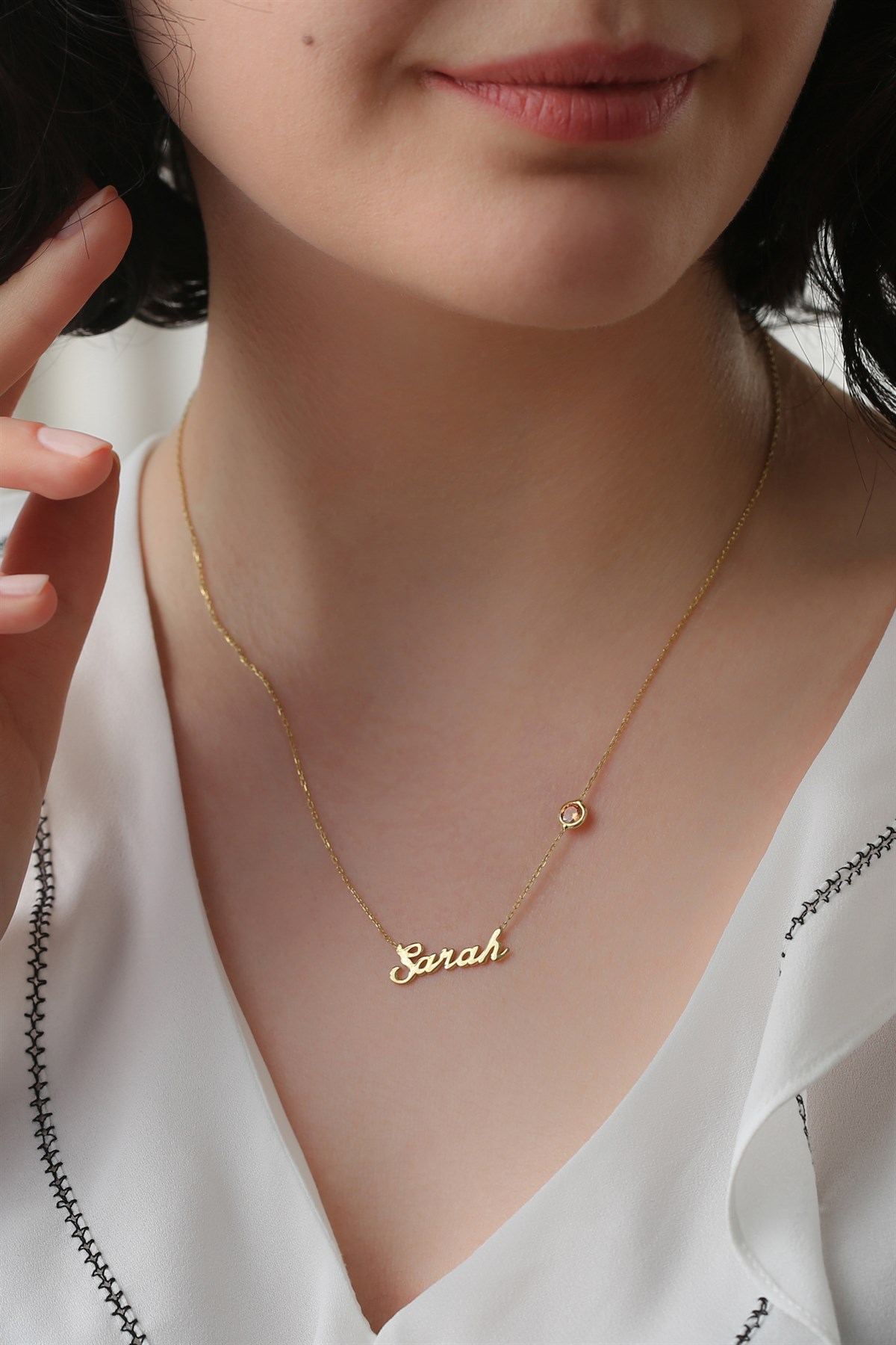 Gümüş Taşlı İsim Kolye