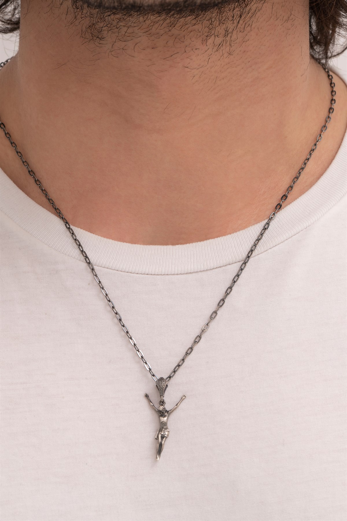 Gümüş Hz. İsa Erkek Kolye