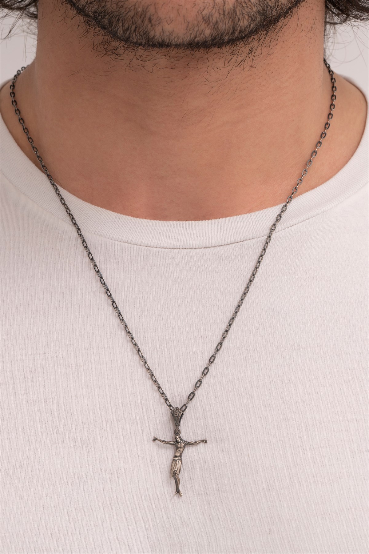 Gümüş Hz. İsa Kolye