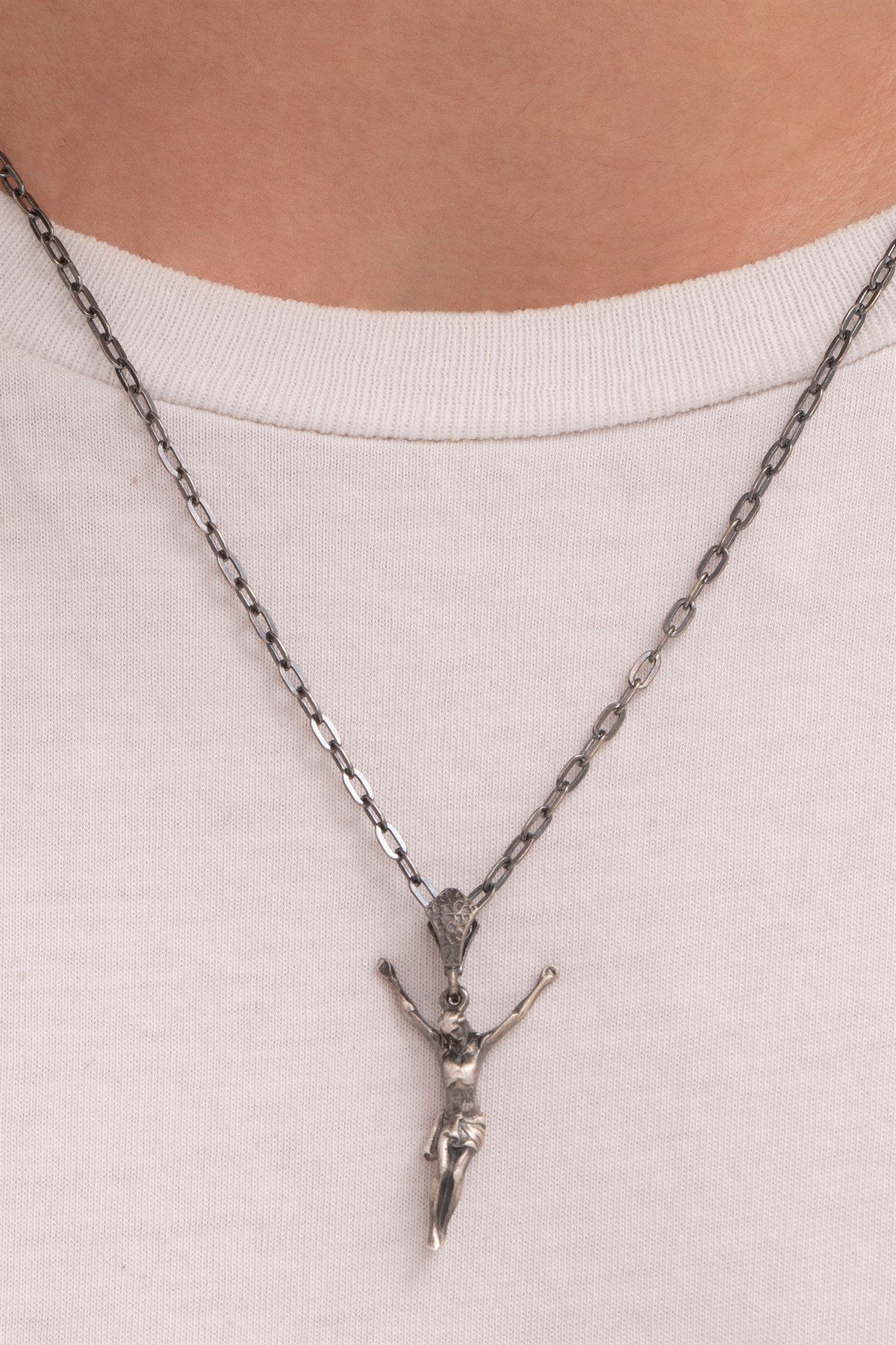 Gümüş Hz. İsa Erkek Kolye