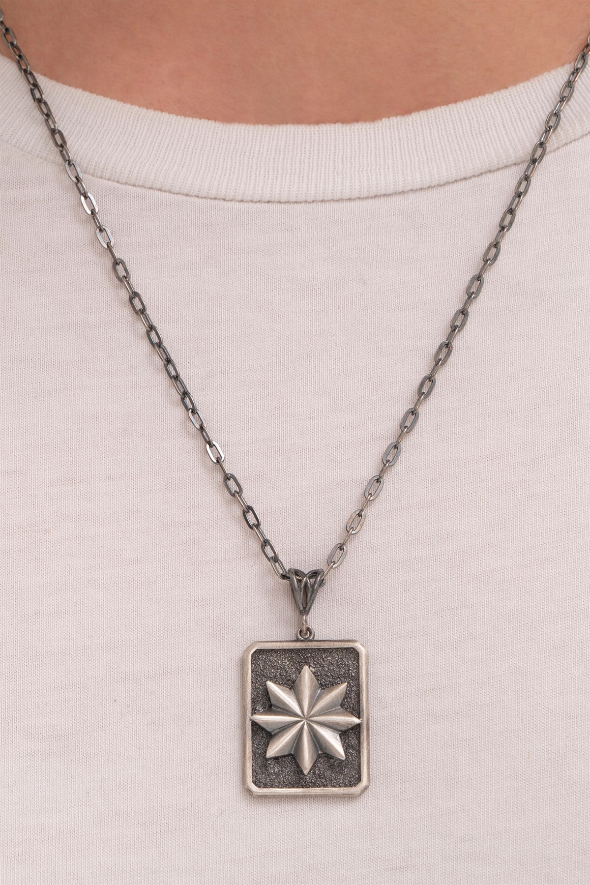 Gümüş Çoban Yıldızı Figürlü Erkek Kolye