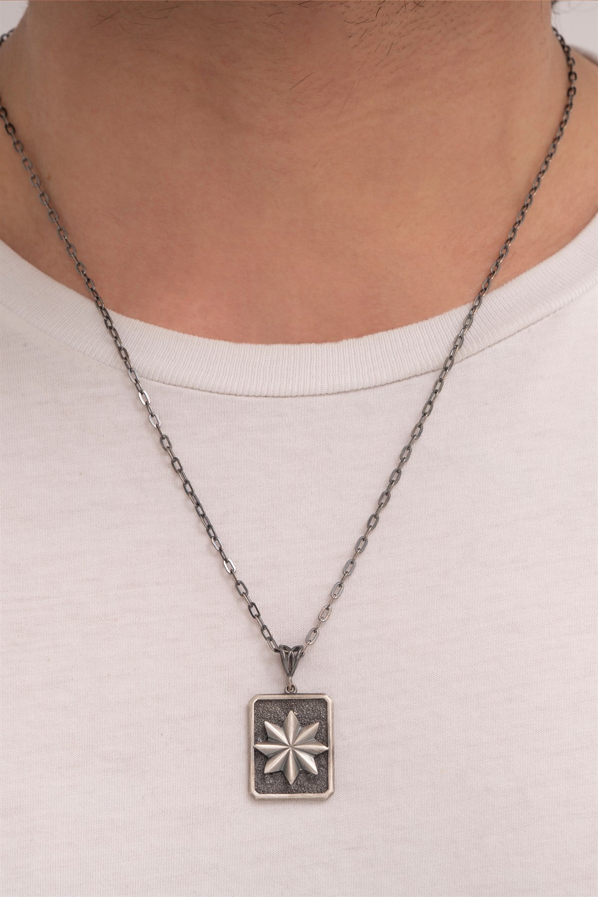 Gümüş Çoban Yıldızı Figürlü Erkek Kolye