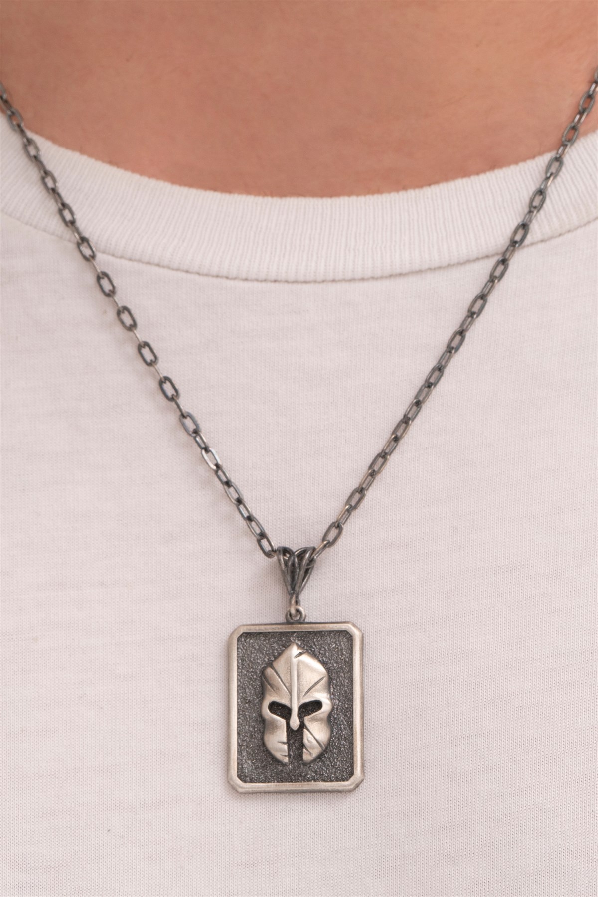 Gümüş Spartan Kaskı Figürlü Erkek Kolye