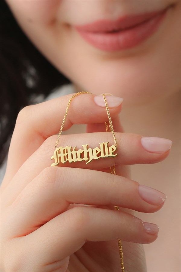 925 Ayar Gümüş İsim Kolye