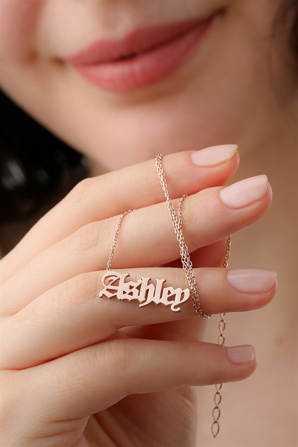 925 Ayar Gümüş İsim Kolye