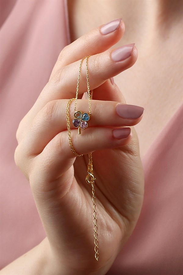 925 Ayar Kalpli Yonca Gümüş Kolye