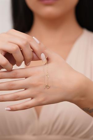 Altın Sallantılı Anahtar Kalp Küpe