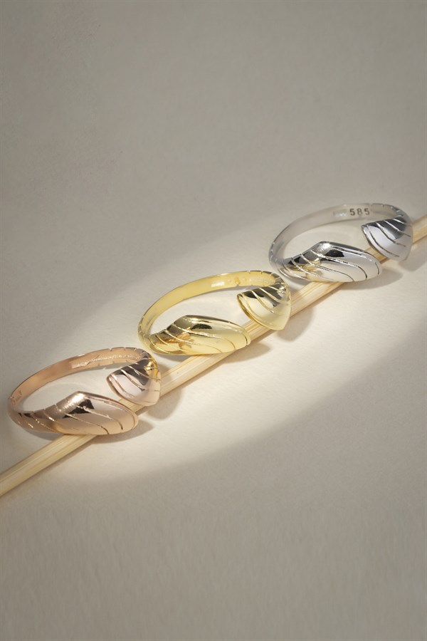 Altın Tasarım Yüzük