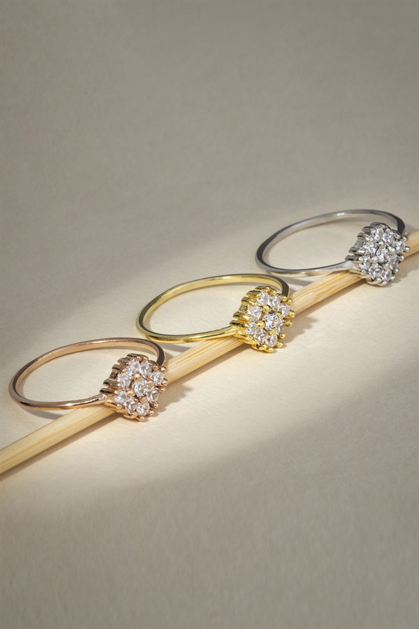 Altın Tasarım Yüzük