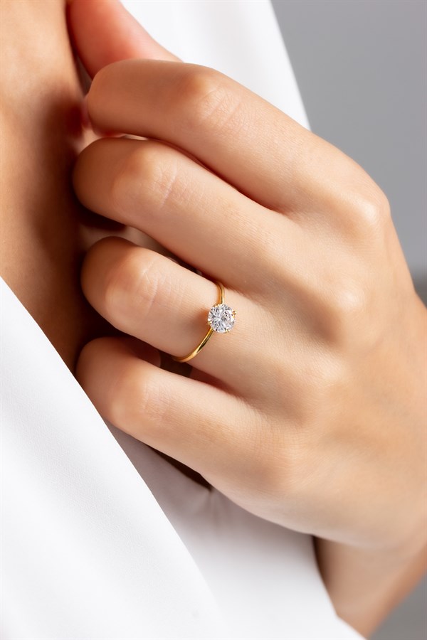 Altın Tektaş Yüzük