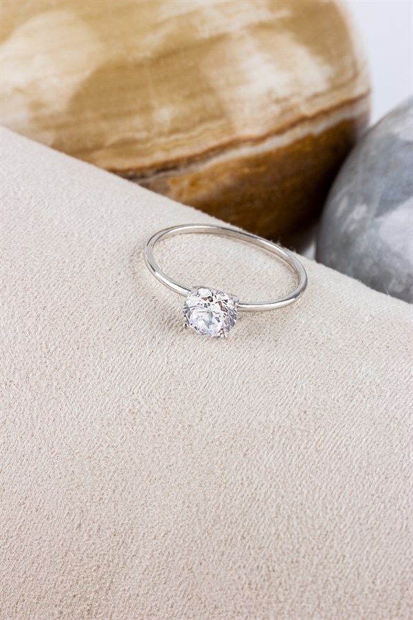 Altın Tektaş Yüzük