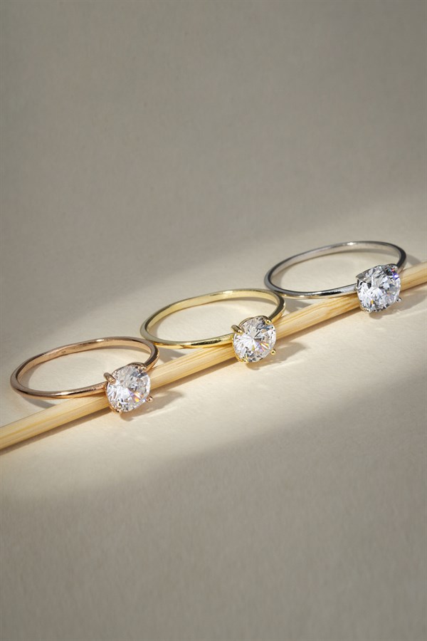 Altın Tektaş Yüzük