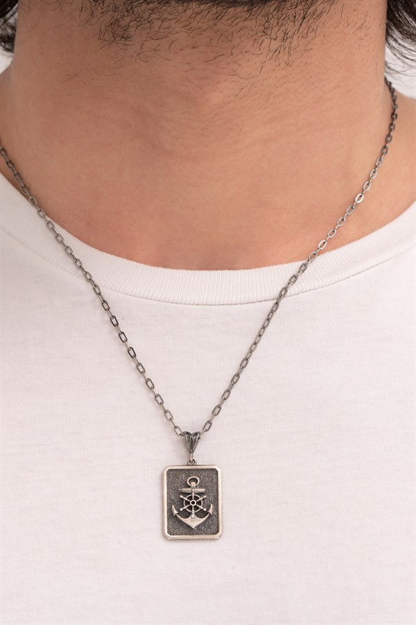 Gümüş Deniz Çapası Figürlü Kolye