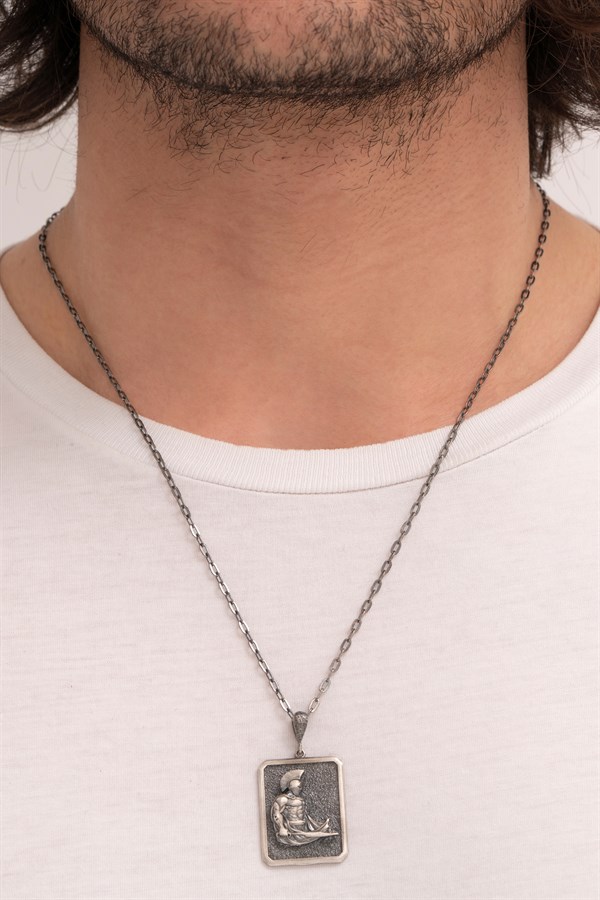 Gümüş Spartalı Savaşcı Erkek Kolye