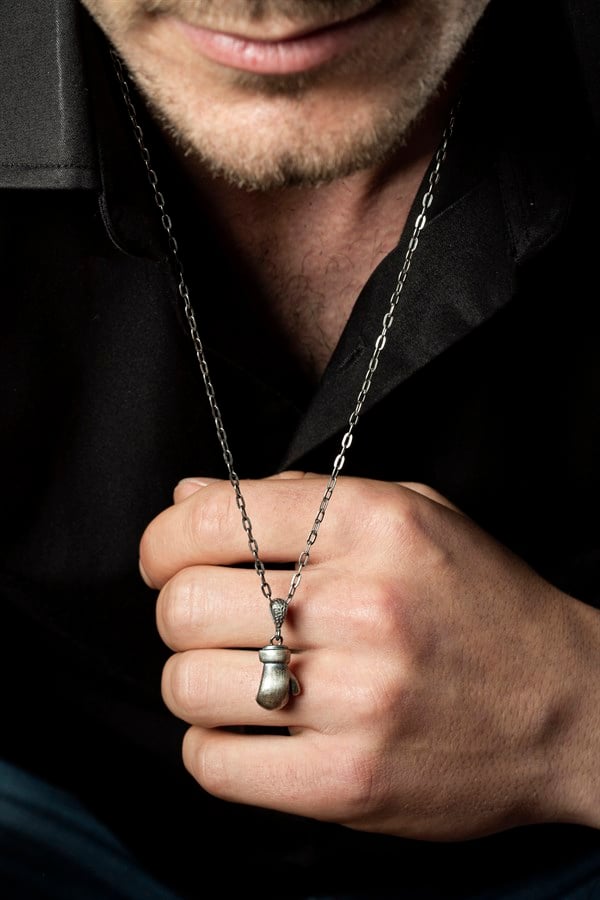 Gümüş Boks Eldiveni Figürlü Erkek Kolye