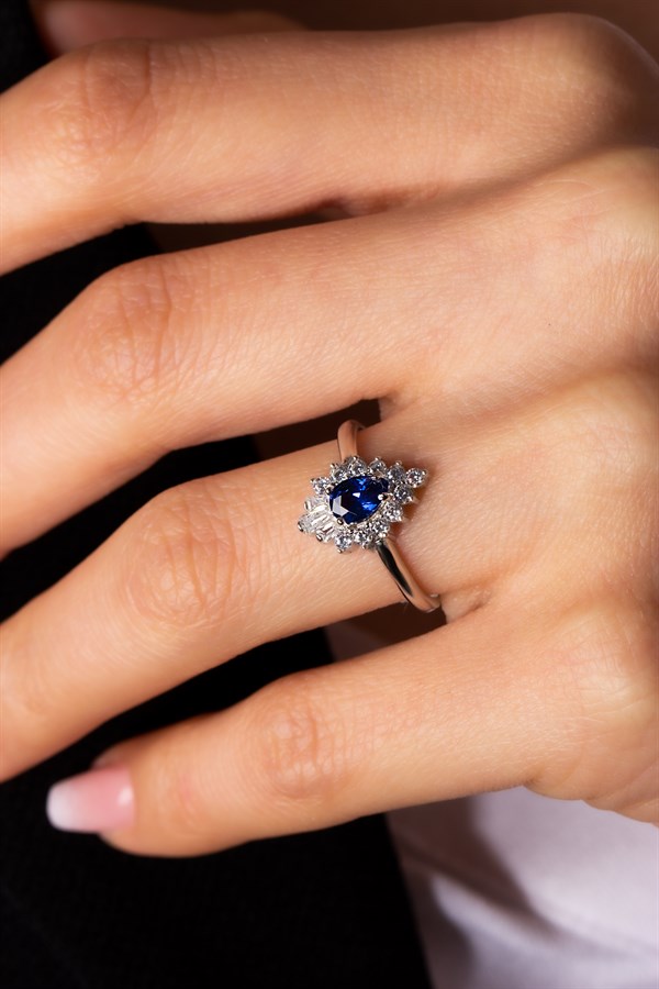Gümüş Damla Safir Taşlı Kolye Küpe Yüzük Set