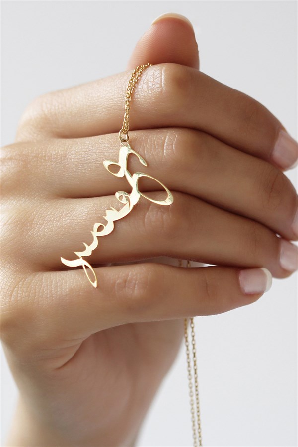 Gümüş El Yazılı İsim Kolye