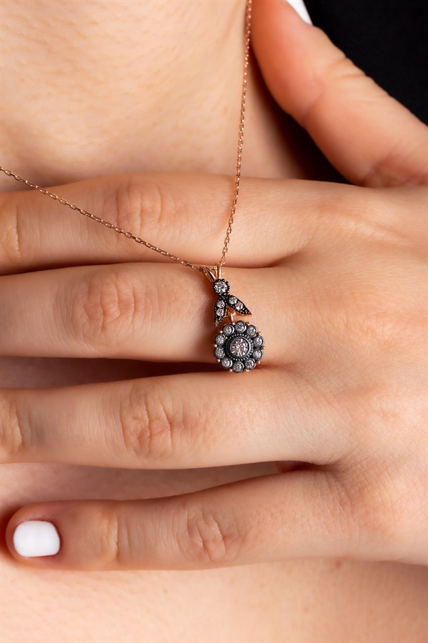 Gümüş Elmas Monürlü Taşlı Kolye Küpe Yüzük Set