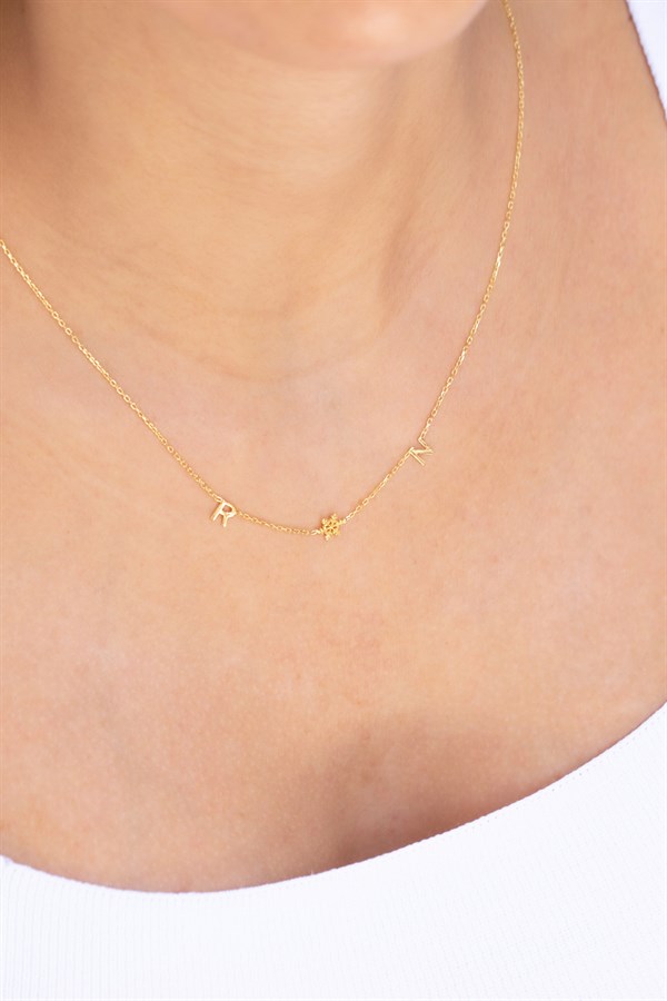 Gümüş Kar Tanesi Harf Kolye