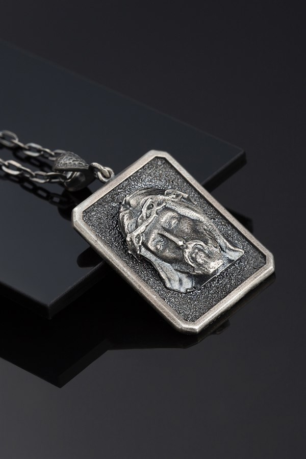 Gümüş Hz. İsa Erkek Kolye