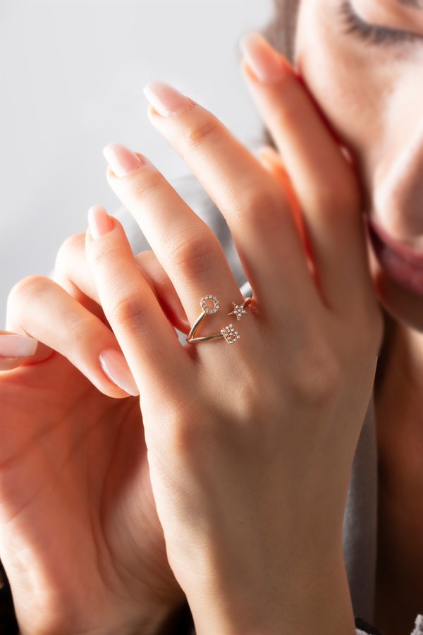 Gümüş İki Harfli Yıldızlı Sarılan Harfler Yüzük 