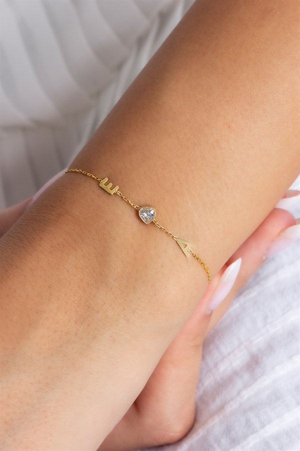 Gümüş Kalp Taşlı Harf Bileklik