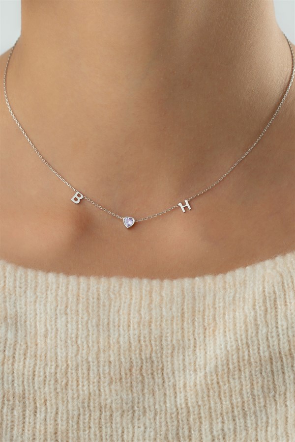Gümüş Kalp Taşlı Harf Kolye