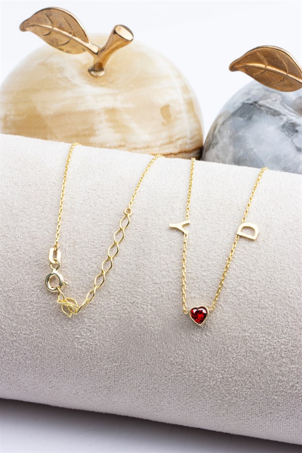 Gümüş Kalp Taşlı Harf Kolye