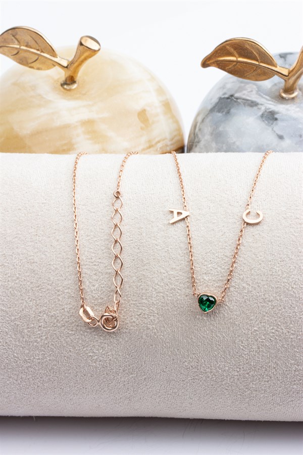 Gümüş Kalp Taşlı Harf Kolye