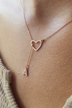 Gümüş Kalpli Harf Kolye