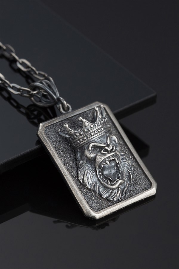 Gümüş King Kong Figürlü Erkek Kolye