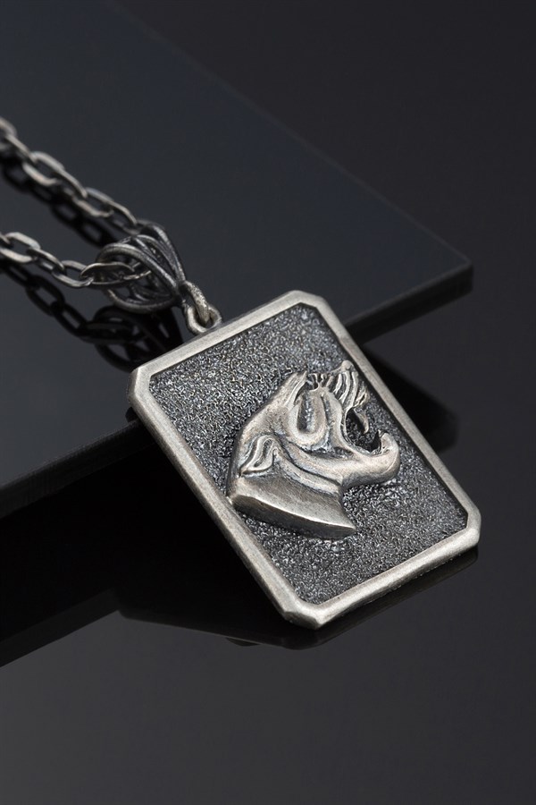 Gümüş Panter Figürlü Erkek Kolye