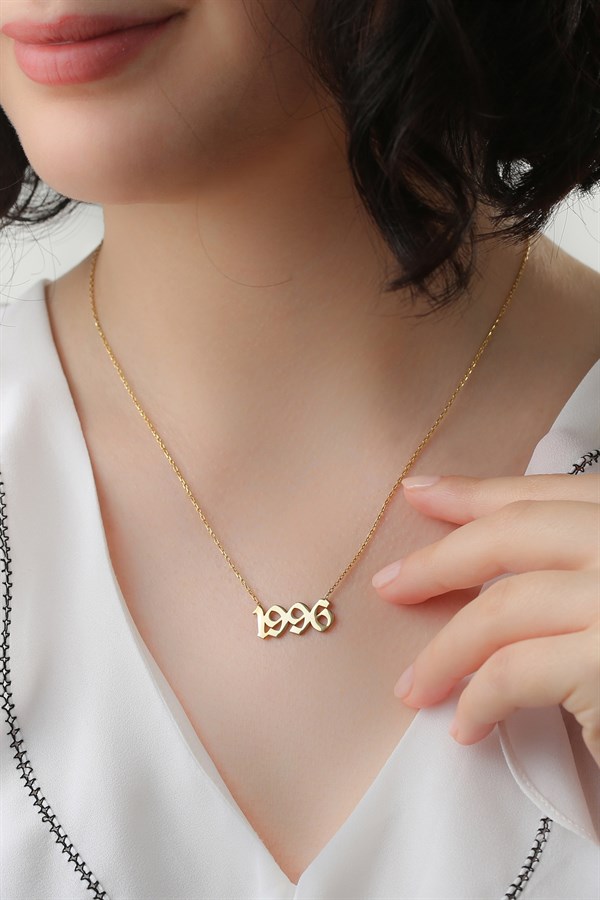 Gümüş Tarihli Kolye