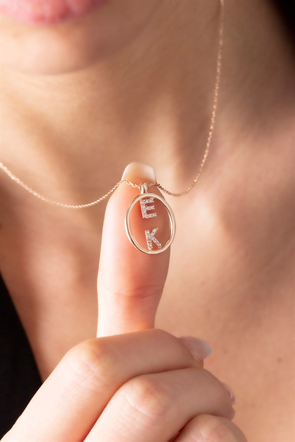 Gümüş Taşlı Harf Kolye