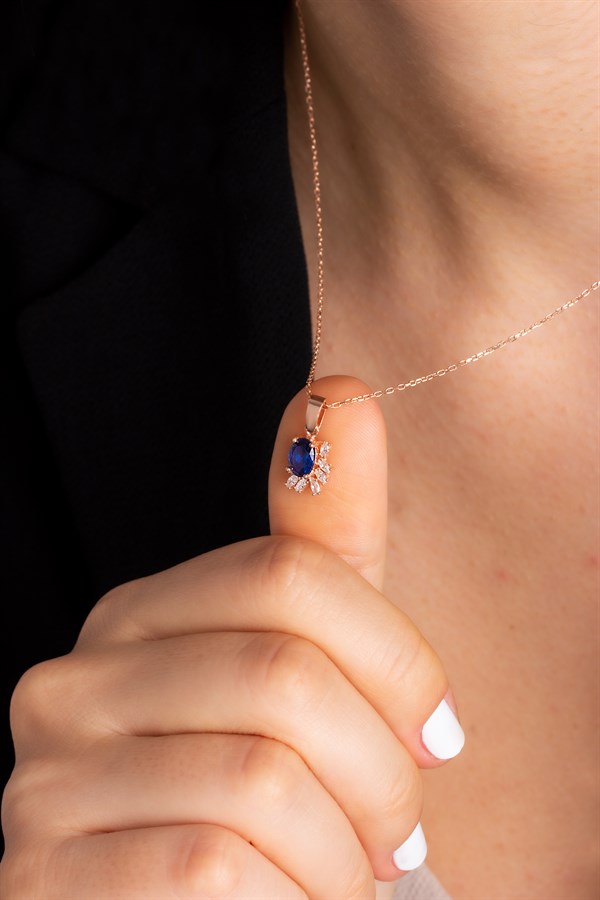 Gümüş Oval Safir Taşlı Kolye