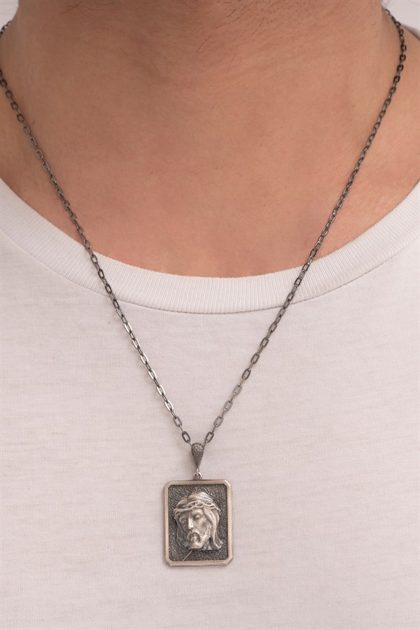 Gümüş Hz. İsa Erkek Kolye