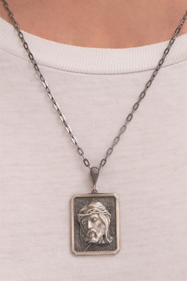 Gümüş Hz. İsa Erkek Kolye