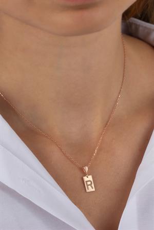 Kadın 925 Ayar Gümüş Plaka Harf Kolye