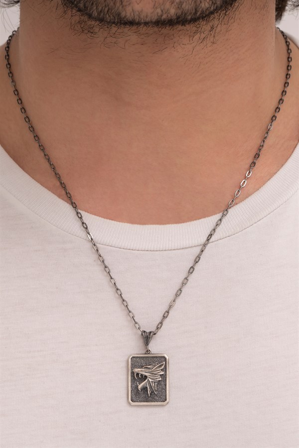 Gümüş Kurt Figürlü Erkek Kolye