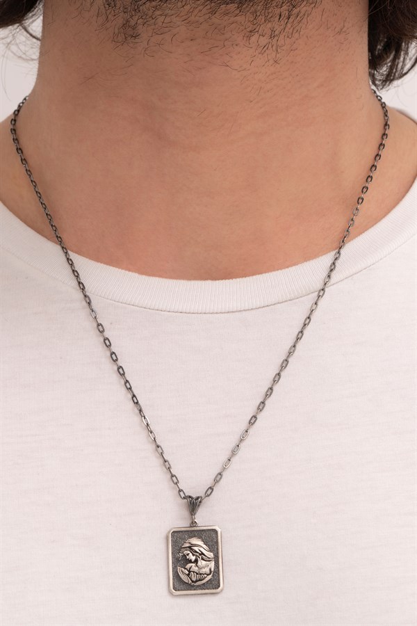 Gümüş Meryem Ana Figürlü Erkek Kolye