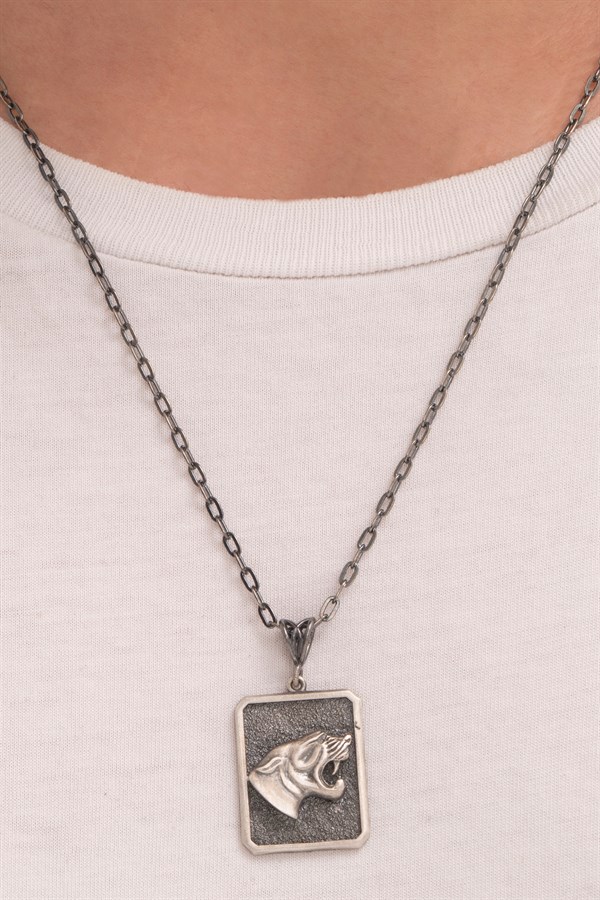 Gümüş Panter Figürlü Erkek Kolye