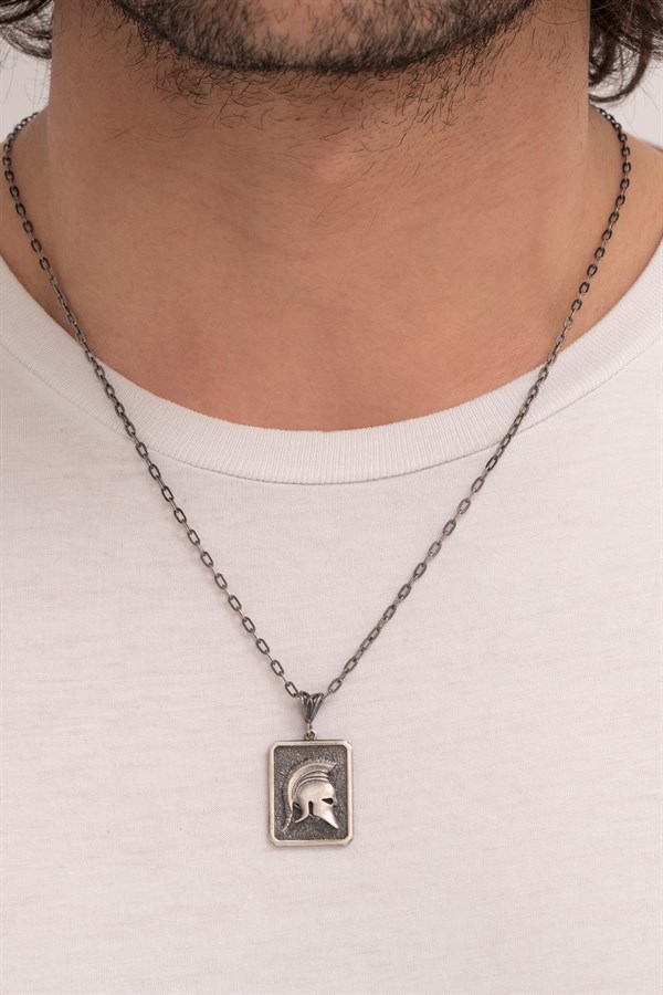 Gümüş Spartan Kaskı Figürlü Erkek Kolye