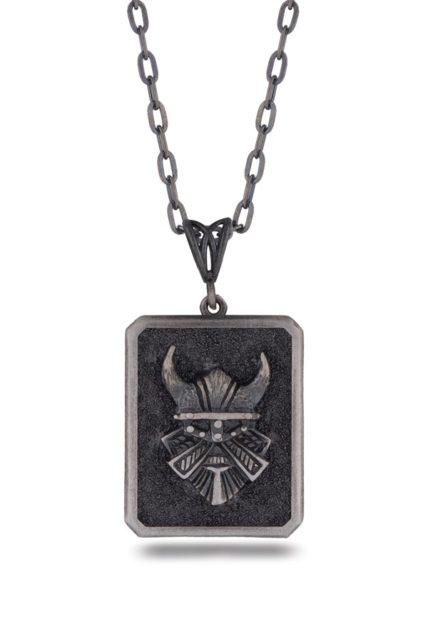 Gümüş Viking Savaşçı Figürlü Erkek Kolye