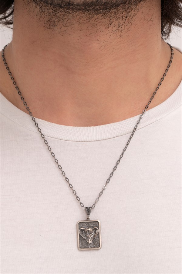 Gümüş Kobra Yılanı Kolye